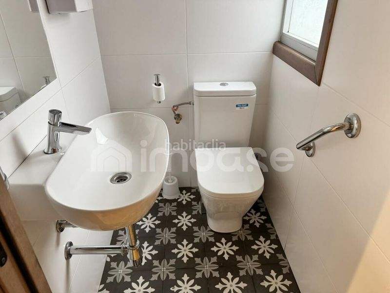 Foto 9a19e138-94ee-4436-be32-e249526e4785. Local comercial a Sant Joan de Vilatorrada