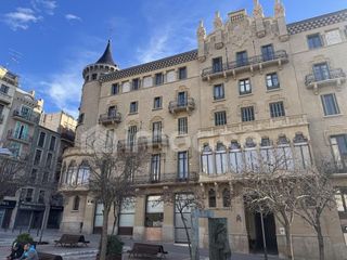 Àtic a Barri Antic. Ático en manresa en el edificio la buresa.