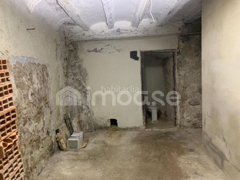 Foto cc870fa8-ec4d-469b-8ad6-6eaabb95be75. Casa adossada amb calefacció a Pobla de Lillet (La)