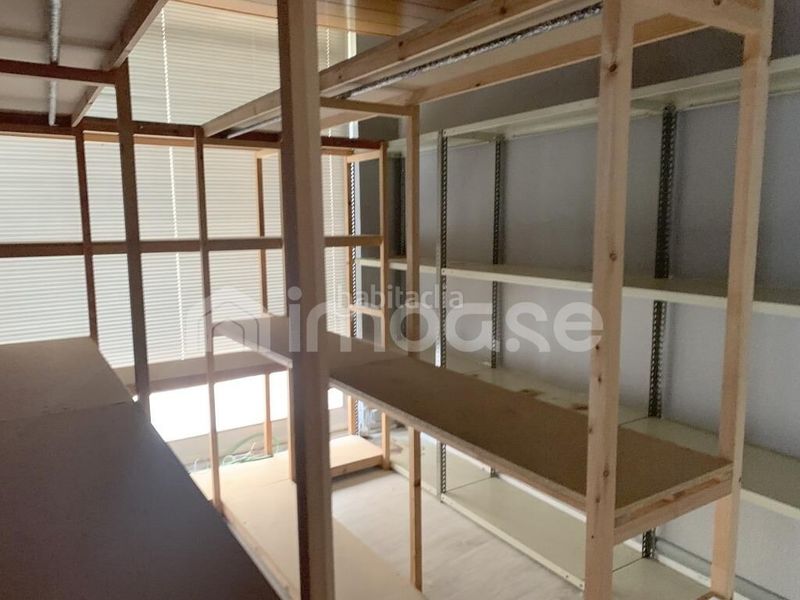 Foto 2d7bc079-f43f-47e5-84fc-c9e8afad8263. Local comercial a Barri Antic Manresa