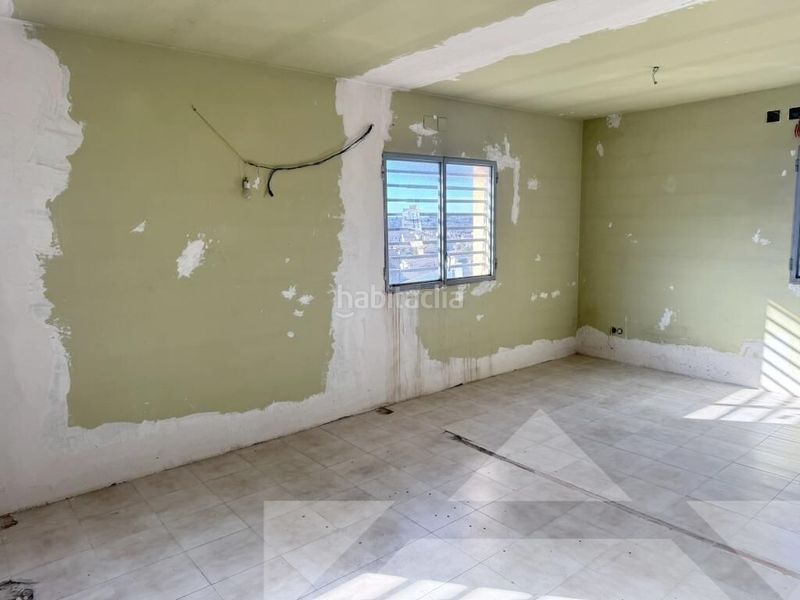 Foto 4e142d45-6b85-4255-a7a1-7634794d887a. Xalet amb aparcament piscina a Navarcles