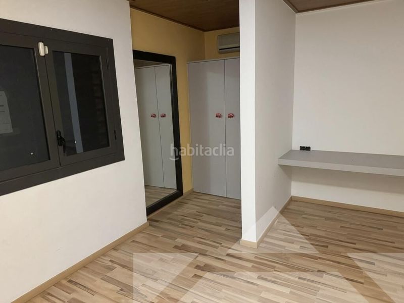 Foto 84b0846f-e301-4e4b-8dec-f2ed1f2c5ea8. Xalet amb aparcament piscina a Navarcles