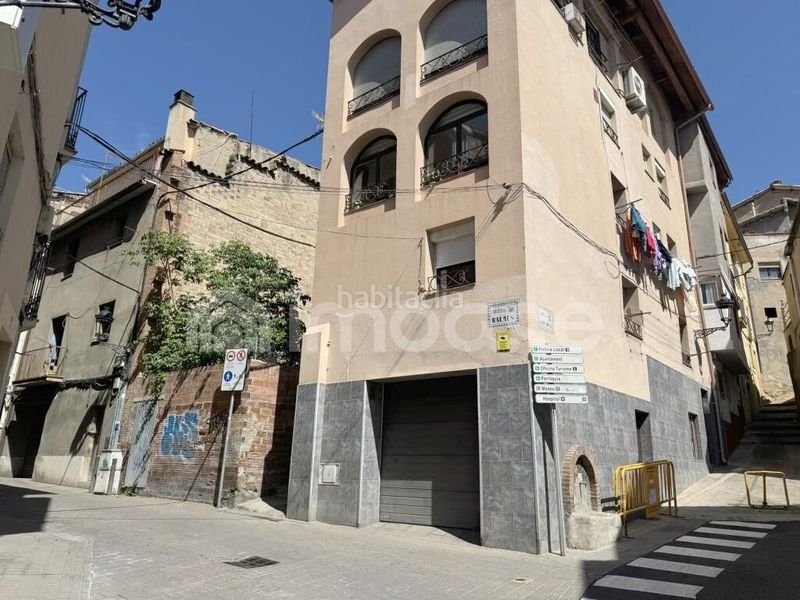 Foto af6c1b73-a8f0-4e9c-aa47-f5bce5093246. Terreny residencial a Berga
