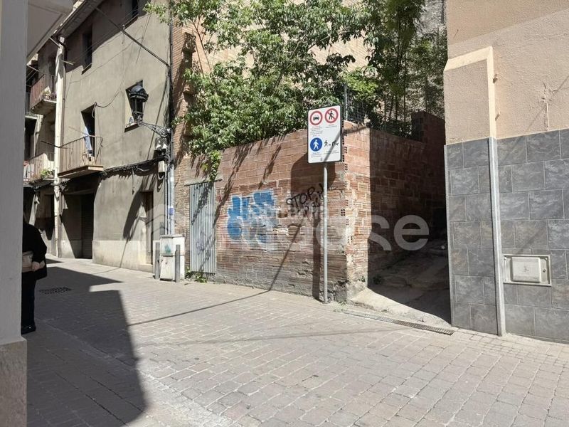 Foto d2c36ae1-bf78-4e40-ae78-ed444c4e7e75. Terreny residencial a Berga