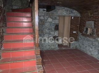 Mas à Monistrol de Montserrat. Casa de poble a monistrol de montserrat
