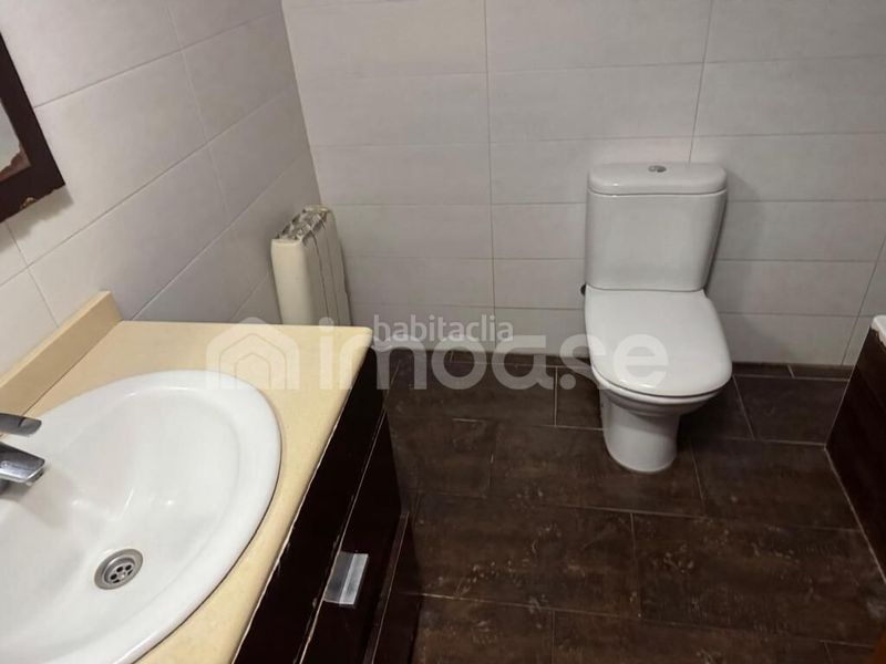 Foto 81f27666-e4c3-4916-9e45-1fe2258f6a52. Duplex avec parking dans Remei-La Guixa Vic