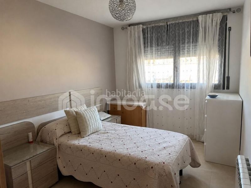 Foto 5ae10b22-8d3e-4f37-b893-0c7beea6eb3d. Casa adossada amb calefacció aparcament a Artés