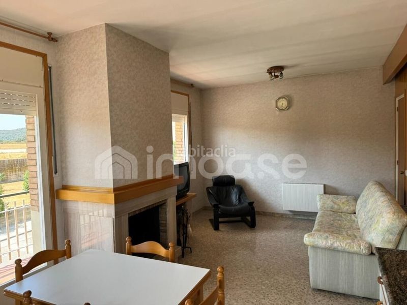 Foto 8f91b3b7-d0ff-49e3-81e2-ed26e474738e. Casa a schiera con riscaldamento parcheggio in Montmajor