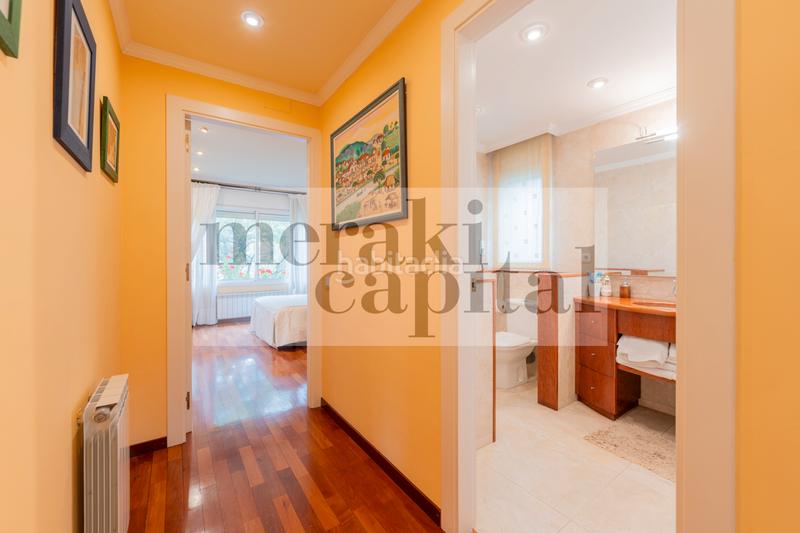 Foto 0f1c73b3-adec-4d09-b6bd-4b58a6f68f24. Casa a carrer de mozart 16 a Arxiu Sant Cugat del Vallès