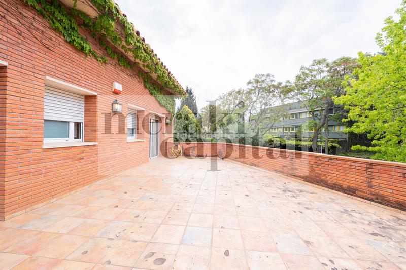 Foto 4d2089be-1f05-41ed-9057-e6513bcf5332. Casa a carrer de mozart 16 a Arxiu Sant Cugat del Vallès