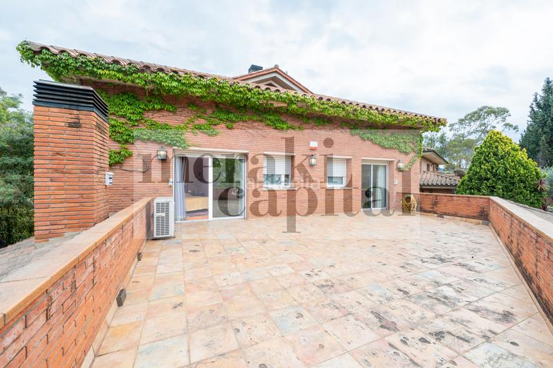 Foto 88a6fdef-70f8-453b-a633-d6bf87ceb61e. Casa a carrer de mozart 16 a Arxiu Sant Cugat del Vallès