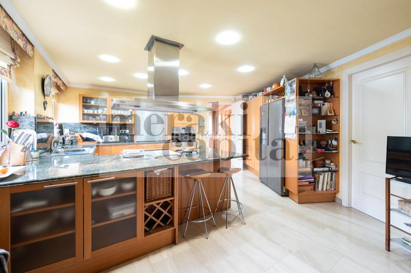 Foto 8edf1b1a-0050-460c-b9fa-e39b13a06f50. Casa a carrer de mozart 16 a Arxiu Sant Cugat del Vallès