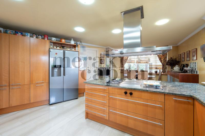 Foto 922815ba-b255-4ad4-8e62-88a19c79b459. Casa a carrer de mozart 16 a Arxiu Sant Cugat del Vallès