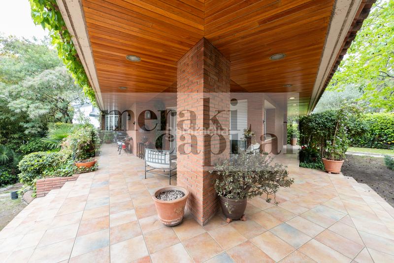 Foto baf5fe1d-31c4-487e-b136-f1eeef0ca0fb. Casa a carrer de mozart 16 a Arxiu Sant Cugat del Vallès