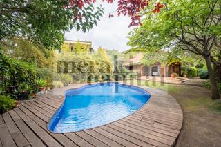 Location Maison à Carrer de mozart 16. Fantástica casa unifamiliar en arxiu