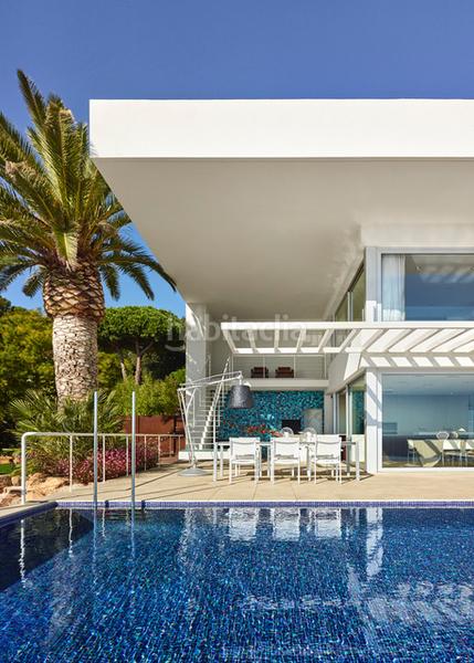 Foto 507be298-5d6c-4a15-b797-e8b6deb5ac2b. Maison avec cheminée chauffage parking piscine dans Barcelona