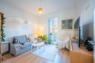 Appartement dans Avinguda diagonal 261. Encantador amb molta llum natural, terres de fusta i bonica gale