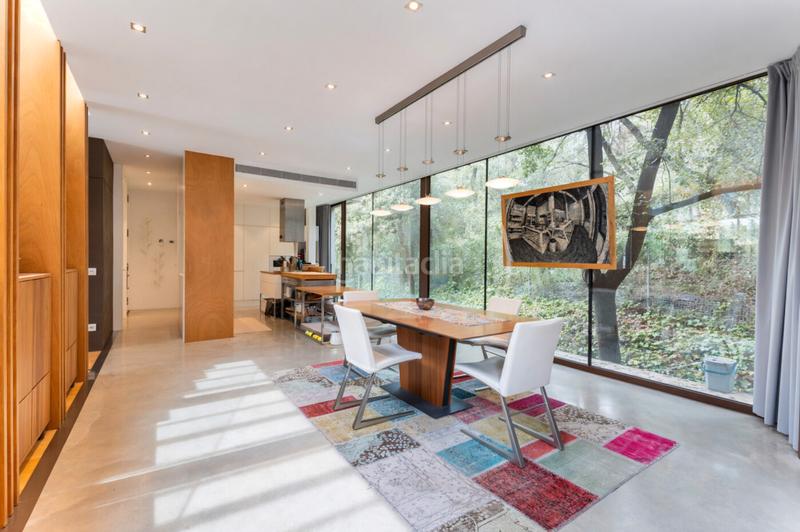 Foto 3450f870-c569-4c67-9f3e-b4ee6353f643. Casa amb xemeneia calefacció aparcament piscina a Sant Cugat del Vallès