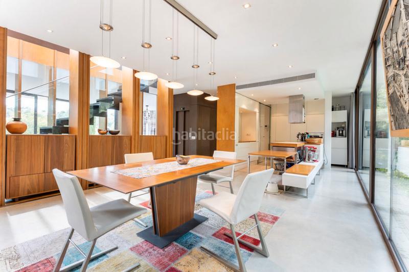 Foto 807945a0-98c1-4146-9fda-b7ac478f3e25. Casa amb xemeneia calefacció aparcament piscina a Sant Cugat del Vallès