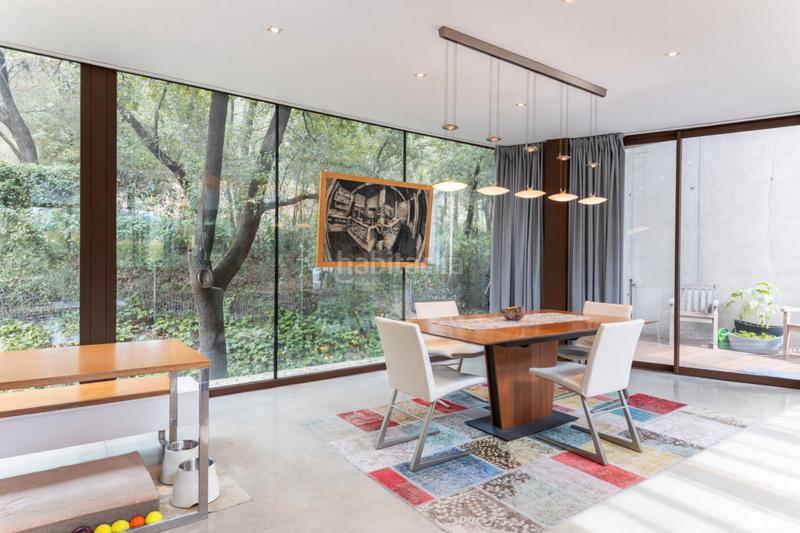 Foto d3dcdf1f-9f37-4601-9c16-b9532db057ef. Casa amb xemeneia calefacció aparcament piscina a Sant Cugat del Vallès