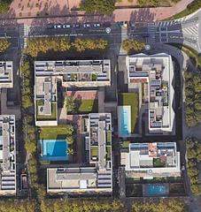 Piso en Carrer de josep irla 21. Fantàstic pis de 3 habitacions amb terrassa i piscina (llogat fi