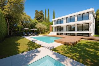 Casa  Passeig de valldoreix 25. Exclusiva vila de luxe reformada al passeig valldoreix