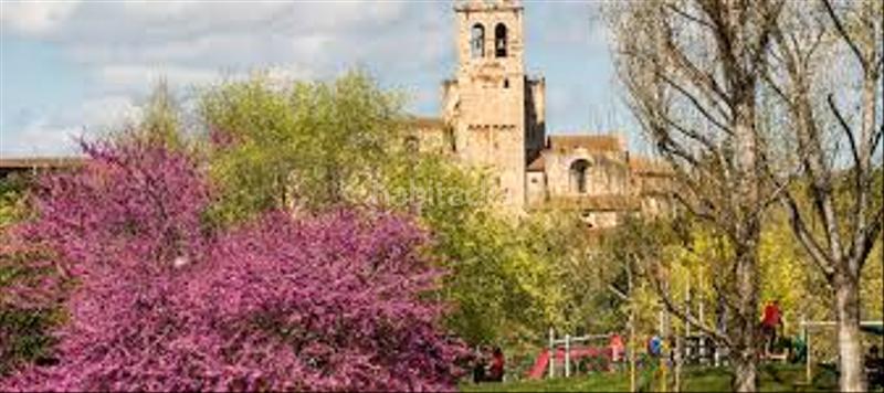 Foto 1c59cb42-d044-41dc-84e7-1f17650ebe56. Casa amb calefacció aparcament piscina a Turó de Can Mates Sant Cugat del Vallès