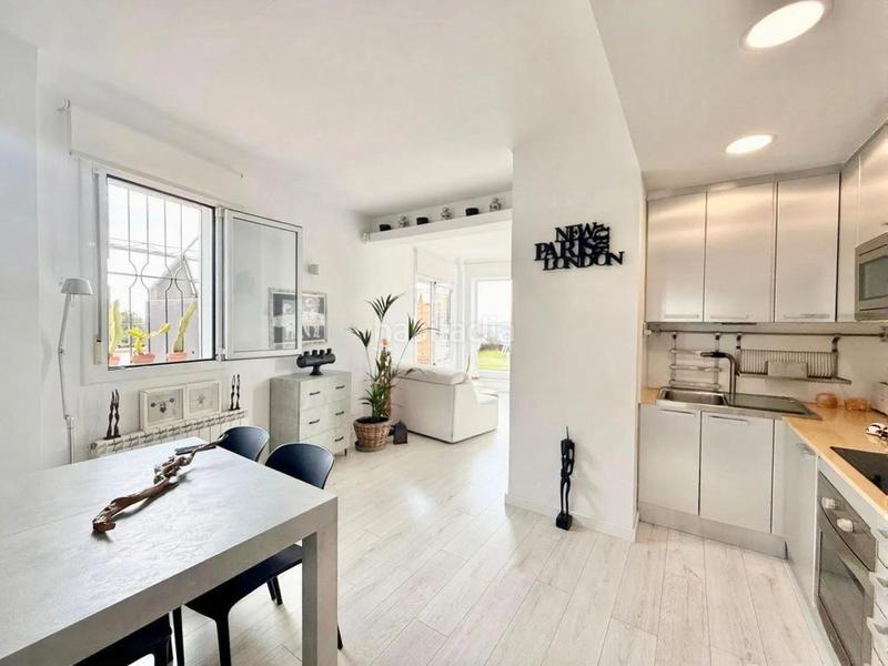 Foto 110af9b9-6883-47a4-a236-108c30205f80. Àtic a carrer d'homer 39 a Putget - Farró Barcelona