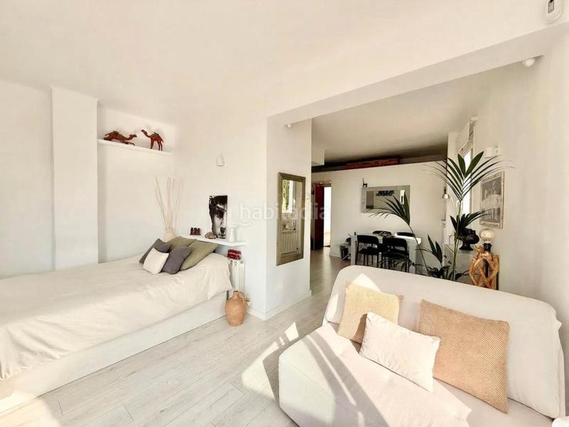 Foto 25d15c3c-a7c3-44bb-87eb-ddadcb0a5451. Àtic a carrer d'homer 39 a Putget - Farró Barcelona