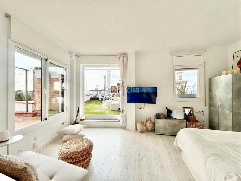 Foto d2f90b72-20fe-4ab1-b202-ecdb194952c4. Àtic a carrer d'homer 39 a Putget - Farró Barcelona