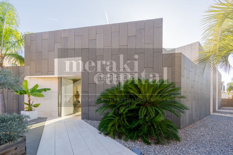 Foto 33702e22-9b32-490f-ac95-c808ff5ee29f. Casa amb xemeneia calefacció aparcament piscina a Sant Cugat del Vallès