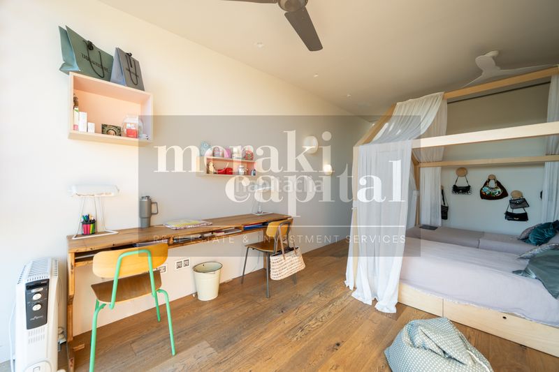 Foto a5557ac5-08e1-498f-9582-22492a97ed6d. Casa amb xemeneia calefacció aparcament piscina a Sant Cugat del Vallès