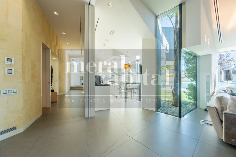 Foto ac038585-4587-49e9-acea-273ddb68d1fa. Casa amb xemeneia calefacció aparcament piscina a Sant Cugat del Vallès