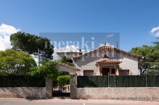 Casa en Carrer tigre 8. Exclusiva meraki capital | parcel·la única de 1.218 m² amb doble