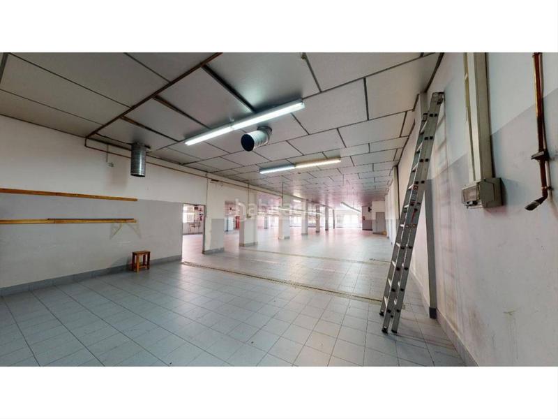 Foto b4e24b97-e463-4d95-aa87-61e5f0f299ac. Terreno residenziale in Roc Blanc Terrassa