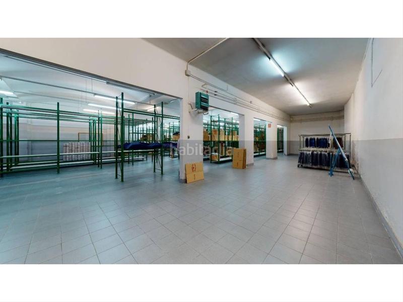 Foto de6dac4b-354a-4e74-8bf2-a6fe61afddb7. Terreno residenziale in Roc Blanc Terrassa