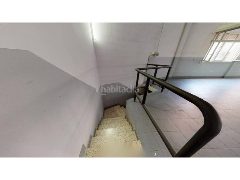 Foto cb323f75-f883-4a09-804b-afafd0b1c355. Terreno residenziale in Roc Blanc Terrassa