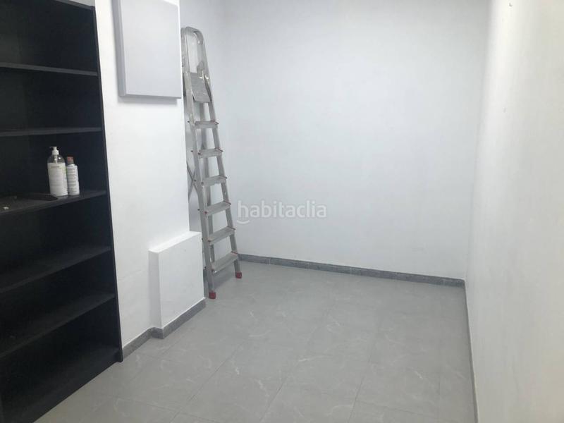 Foto 6c22de89-b8b0-4e1c-adba-ff06b10c4f2d. Local comercial local de alquiler en el barrio de Can Boada en Terrassa