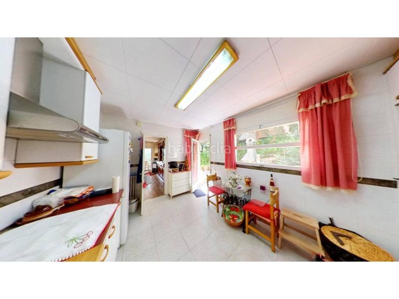 Foto 00f5dd12-1fa8-4472-9b42-d02fb54159ec. Chalet venta de torre en Matadepera
