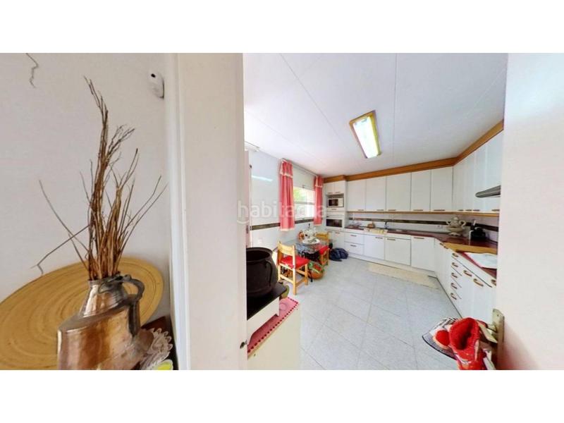 Foto 1258f55c-ed5d-4f59-84f4-47b018f147bd. Chalet venta de torre en Matadepera