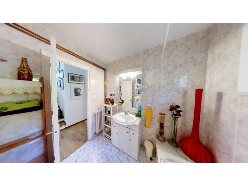 Foto bc962a8e-a11b-45c6-b85b-702c64d5b6cd. Chalet venta de torre en Matadepera