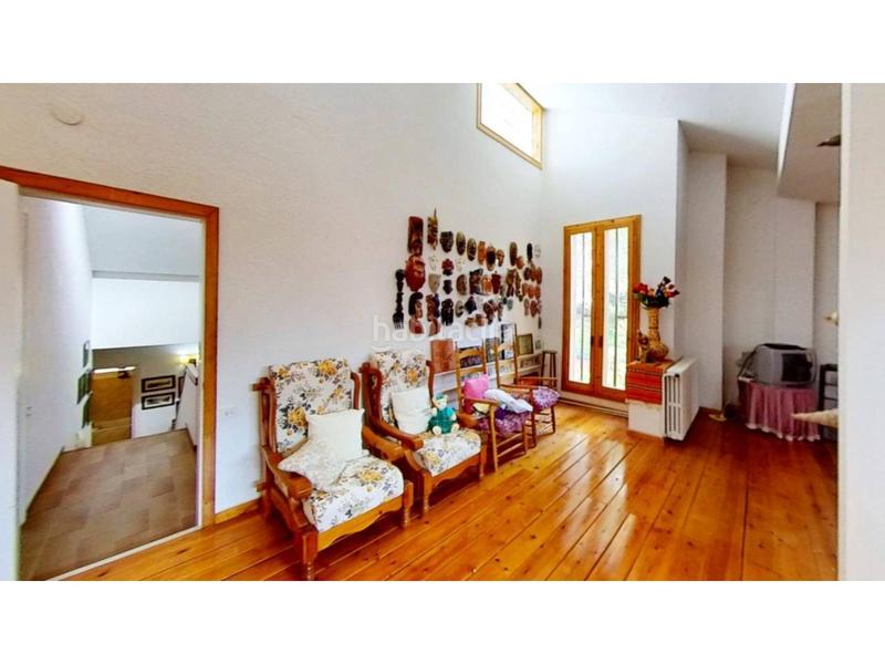 Foto e46ee12f-7f04-4962-881d-a845003221eb. Chalet venta de torre en Matadepera