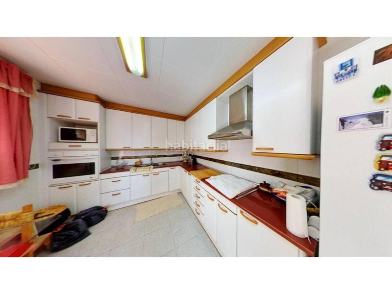 Foto eae939ee-47ce-46fa-b89a-1a1501e0b388. Chalet venta de torre en Matadepera