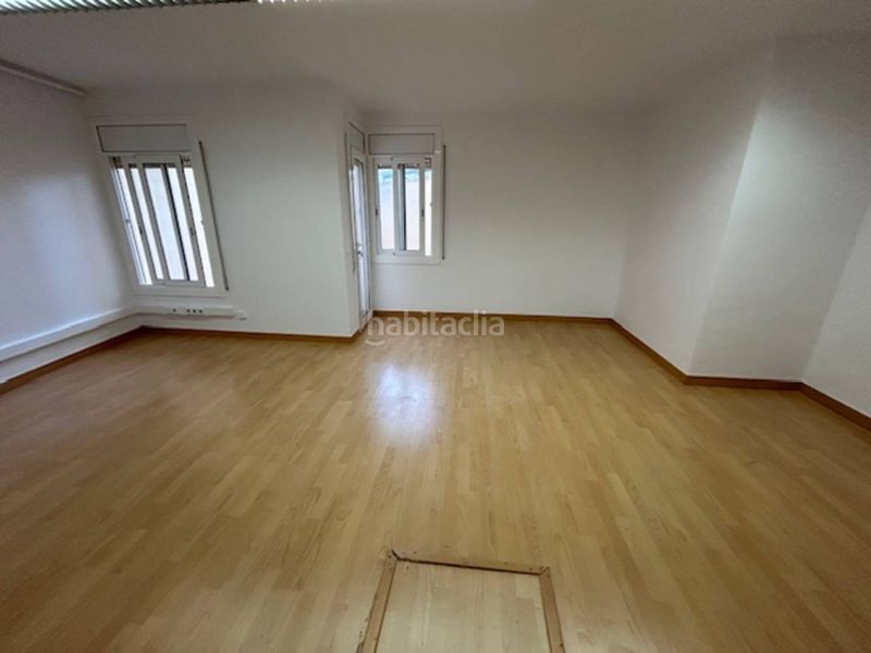 Foto 01385aac-bdcf-4951-b79a-629de8496e6b. Local comercial a Ca n'Aurell Terrassa