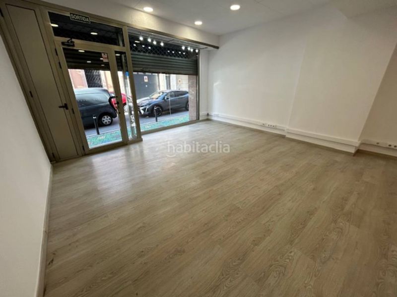 Foto 31ab4d39-89bd-47bc-9925-07c87aa341ad. Local comercial a Ca n'Aurell Terrassa