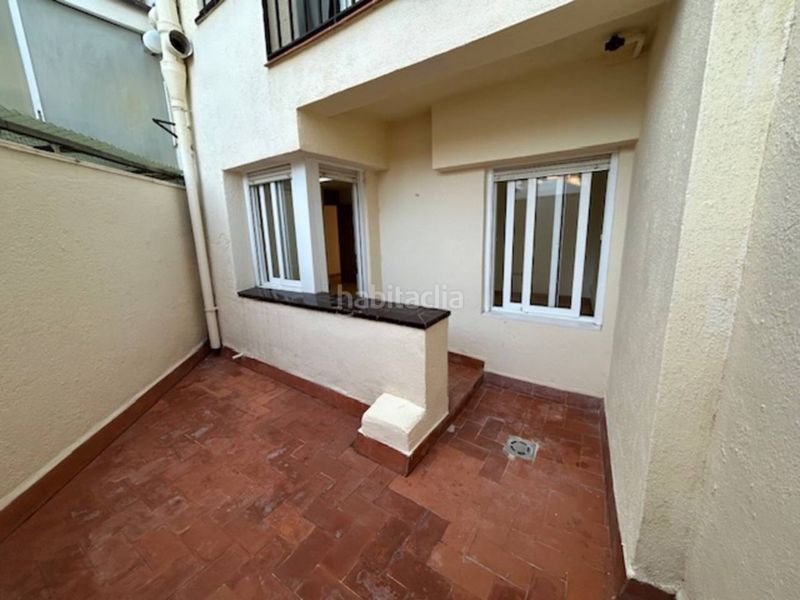 Foto ded91f41-9fab-44dd-9c55-38ad4a2b363a. Local comercial a Ca n'Aurell Terrassa
