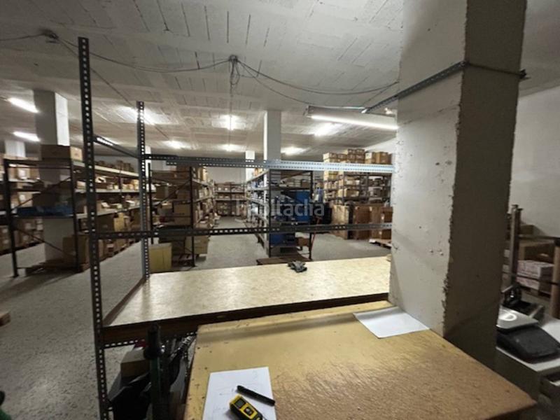 Foto 9a13a27b-a847-4b90-b9b9-db39ee0b7e2f. Local comercial a Ca n'Aurell Terrassa
