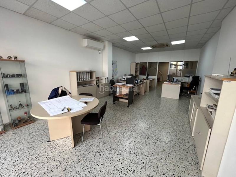 Foto e1c1a848-e923-4531-92e7-c272a231646b. Local comercial a Ca n'Aurell Terrassa