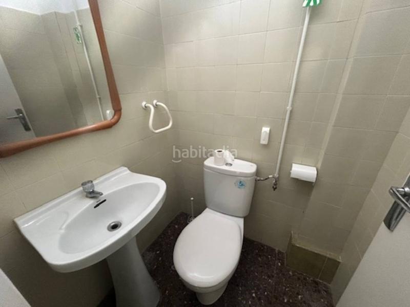 Foto 7445977b-1ba5-448f-952e-ca9844af248c. Rent business premise in Zona Esportiva Terrassa