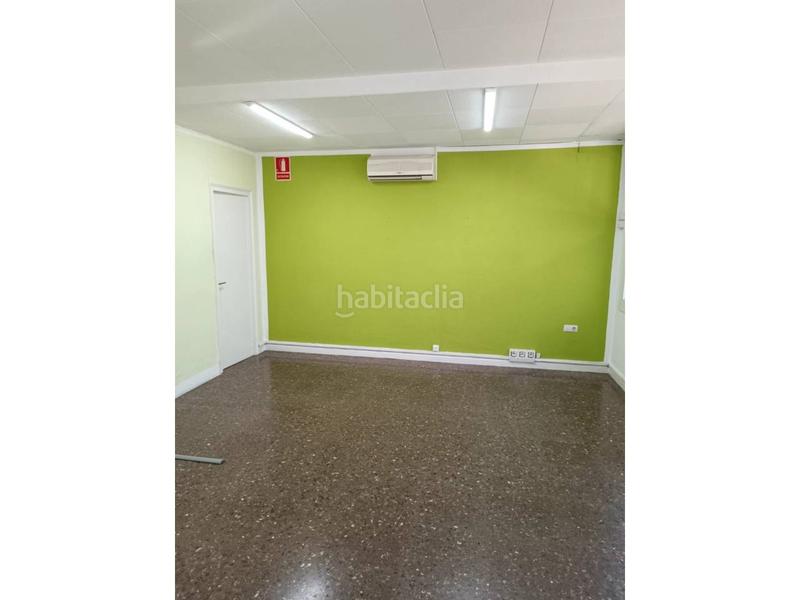 Foto b4fd7dc5-92c1-4dc7-84ef-892c402d20aa. Rent business premise in Zona Esportiva Terrassa